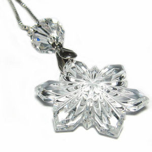 925 Sterling Silver Necklace w Swarovski Snowflake